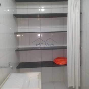 Casa em Pirassununga, bairro Jardim Treviso