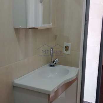 Casa em Pirassununga, bairro Jardim Redentor