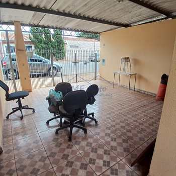 Casa em Pirassununga, bairro Jardim Primavera