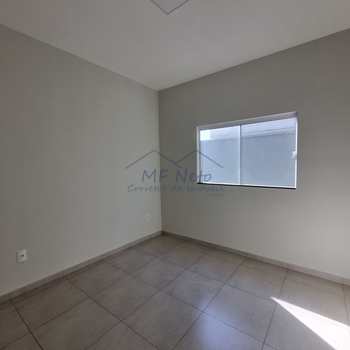 Casa em Pirassununga, bairro Terrazul Ba