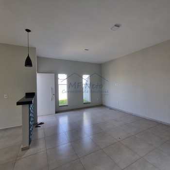 Casa em Pirassununga, bairro Terrazul Ba