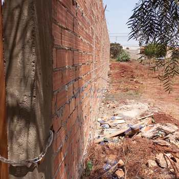 Terreno em Pirassununga, bairro Terrazul Ba