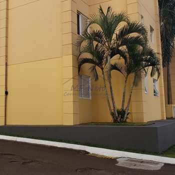 Apartamento em Pirassununga, bairro Spazio Painguás