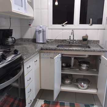 Apartamento em Pirassununga, bairro Spazio Painguás