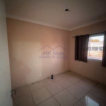 Apartamento em Pirassununga, bairro Santa Alice Residencial