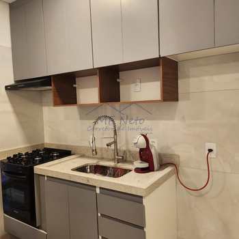 Apartamento em Pirassununga, bairro Santa Alice Residencial