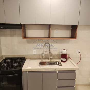 Apartamento em Pirassununga, bairro Santa Alice Residencial