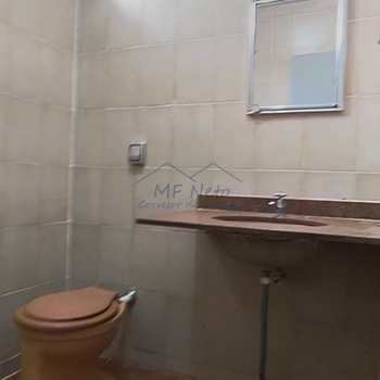 Casa em Pirassununga, bairro Jardim São Fernando