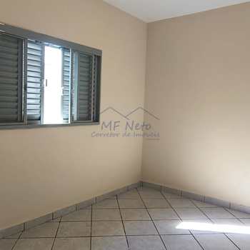 Casa em Pirassununga, bairro Jardim São Fernando