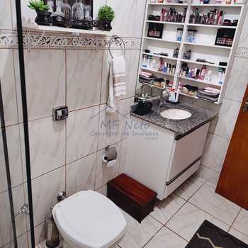 Casa em Pirassununga, bairro Jardim Verona II