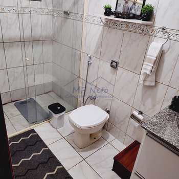 Casa em Pirassununga, bairro Jardim Verona II