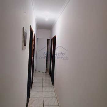 Casa em Pirassununga, bairro Jardim Verona II