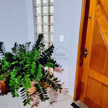 Casa em Pirassununga, bairro Jardim Verona II