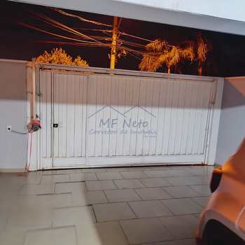 Casa em Pirassununga, bairro Jardim Verona II