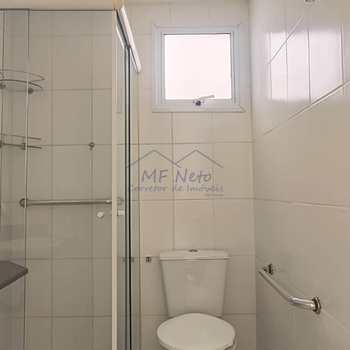 Apartamento em Pirassununga, bairro Condomínio Residencial Canto dos Pássaros