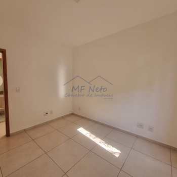 Apartamento em Pirassununga, bairro Jardim Europa