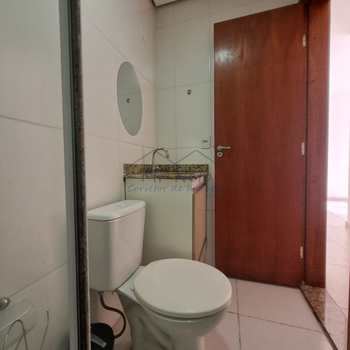 Apartamento em Pirassununga, bairro Jardim Europa