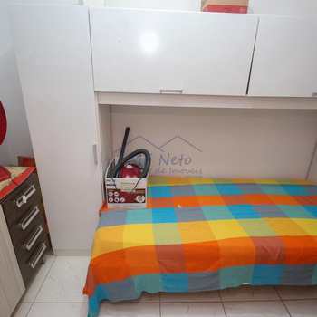 Apartamento em Guarujá, bairro Parque Enseada