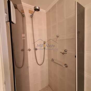 Apartamento em Pirassununga, bairro Edificio Vitoria Regia