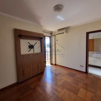 Apartamento em Pirassununga, bairro Edificio Vitoria Regia