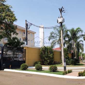 Apartamento em Pirassununga, bairro Residencial das Flores