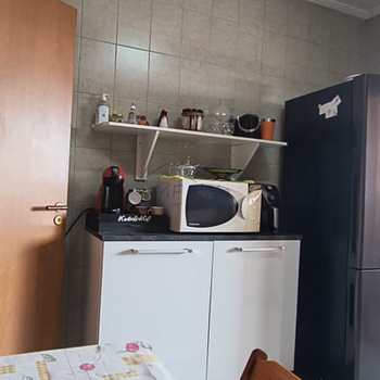 Apartamento em Pirassununga, bairro Residencial Planalto