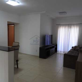 Apartamento em Pirassununga, bairro Centro