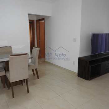 Apartamento em Pirassununga, bairro Centro
