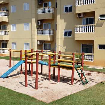 Apartamento em Pirassununga, bairro Jardim Europa