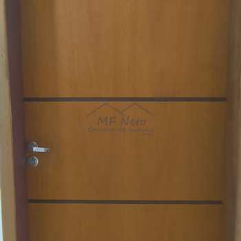 Apartamento em Pirassununga, bairro Jardim Europa