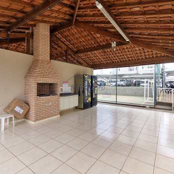 Apartamento em Pirassununga, bairro Vila Santa Terezinha