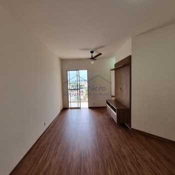 Apartamento em Pirassununga, bairro Vila Santa Terezinha