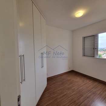 Apartamento em Pirassununga, bairro Vila Santa Terezinha