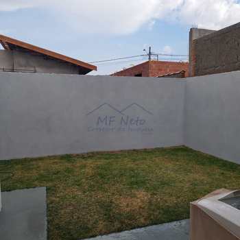 Casa em Pirassununga, bairro Terrazul Ba