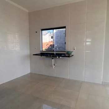 Casa em Pirassununga, bairro Terrazul Ba