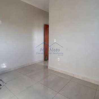 Casa em Pirassununga, bairro Terrazul Ba