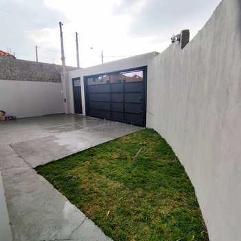 Casa em Pirassununga, bairro Terrazul Ba