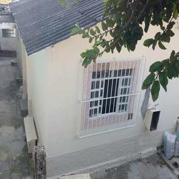 Casa em Taboão da Serra, bairro Parque Pinheiros