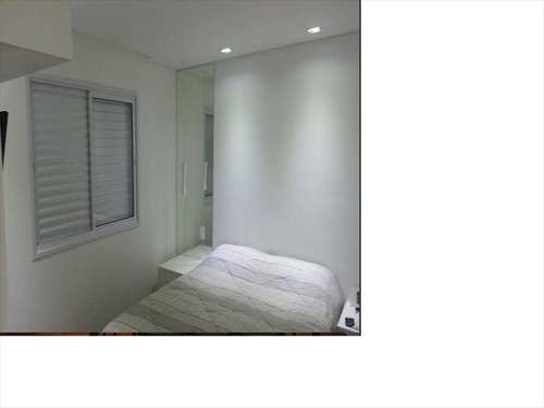 Apartamento, código 1000642 em Taboão da Serra, bairro Jardim Wanda