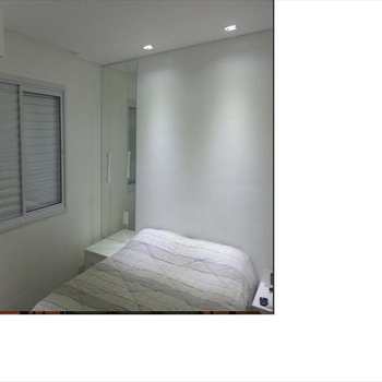 Apartamento em Taboão da Serra, bairro Jardim Wanda