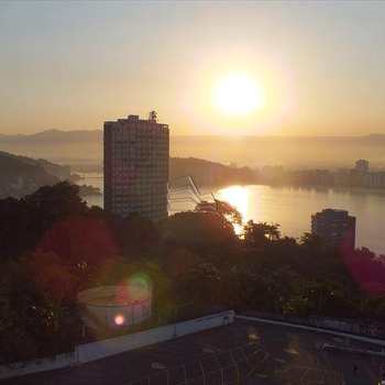 Apartamento em São Vicente, bairro Ilha Porchat