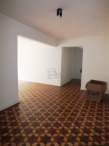 Apartamento, código 756 em Santos, bairro Embaré