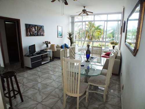 Apartamento, código 727 em Santos, bairro Boqueirão