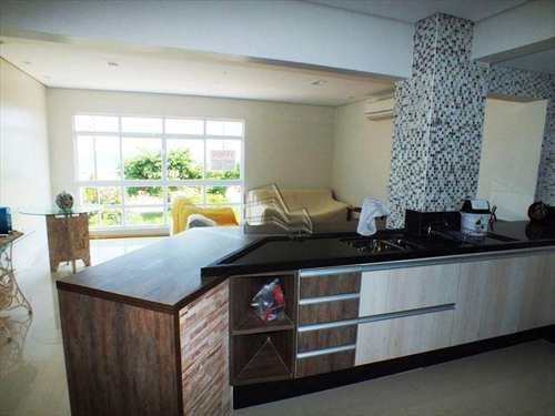 Apartamento, código 682 em Santos, bairro Gonzaga