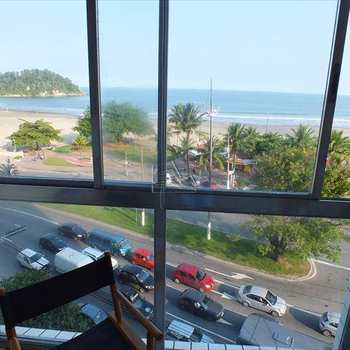 Apartamento em São Vicente, bairro Itararé