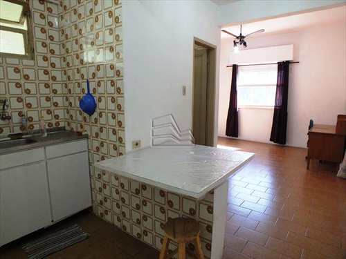 Kitnet, código 534 em Santos, bairro José Menino