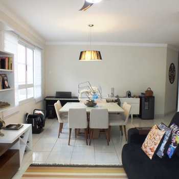 Casa em Santos, bairro Marapé