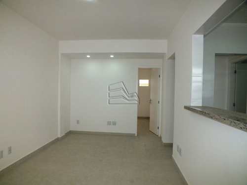 Apartamento, código 980 em Santos, bairro Ponta da Praia