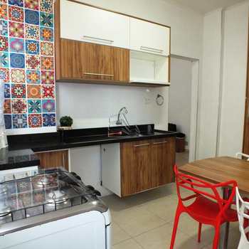 Apartamento em Santos, bairro Pompéia