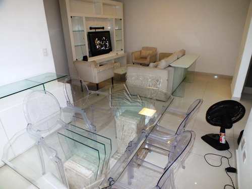 Apartamento, código 1036 em Santos, bairro Gonzaga